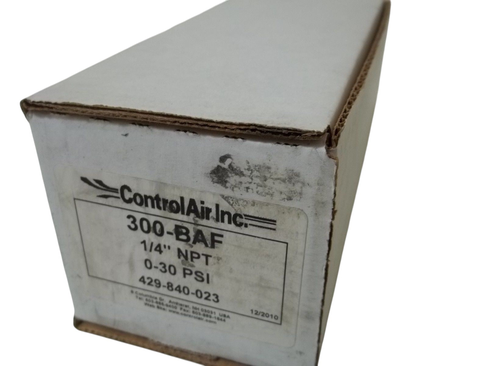 CONTROL AIR INC. 300-BAF PRESSURE REGULATOR 1/4NPT 0-30PSI NSMP