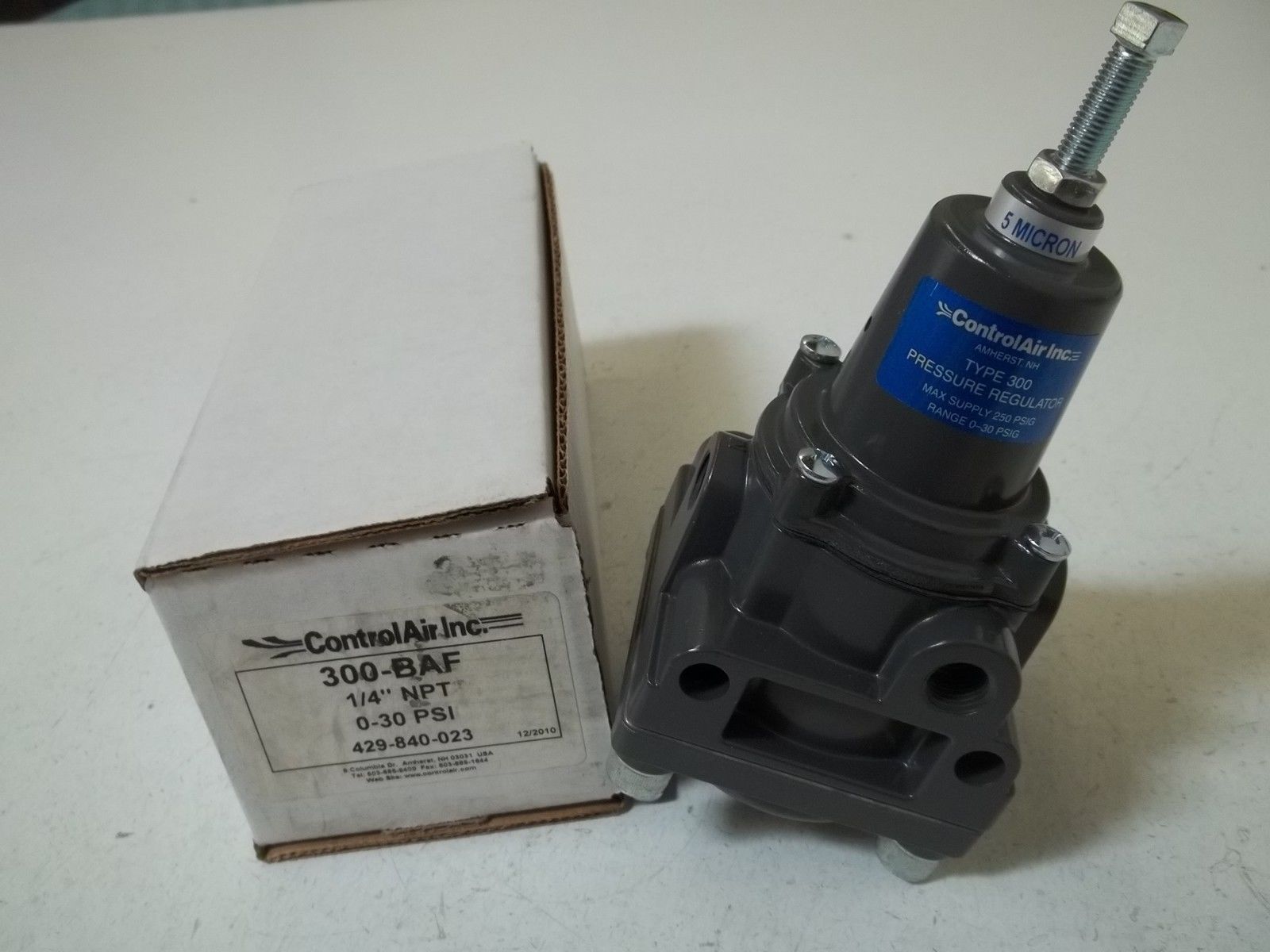 CONTROL AIR INC. 300-BAF PRESSURE REGULATOR 1/4NPT 0-30PSI NSMP