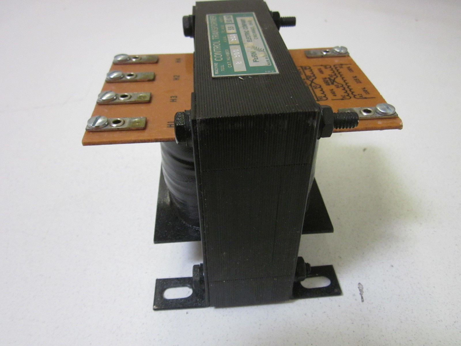 CONTROL TRANSFORMER B-300 *USED*