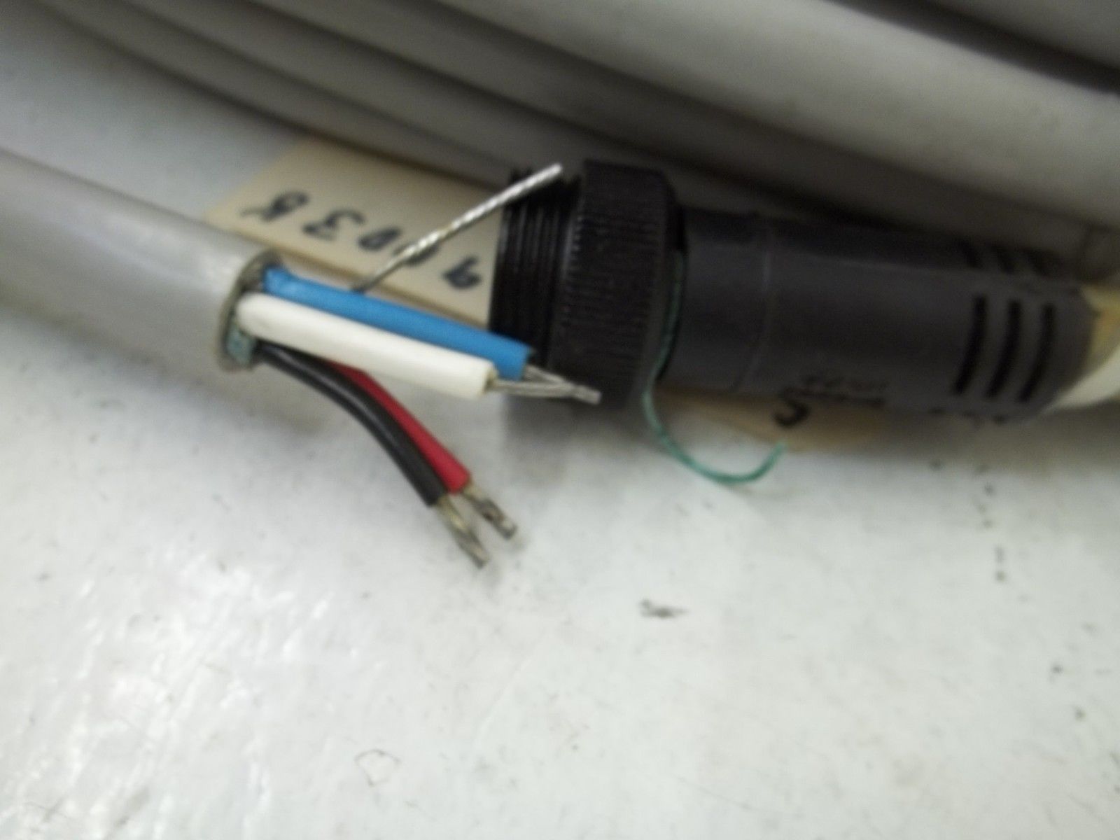 COOPER CHDN-CA-T30 MINI-LINE SINGLE ENDED CONNECTOR 5POLE MALE UNMP