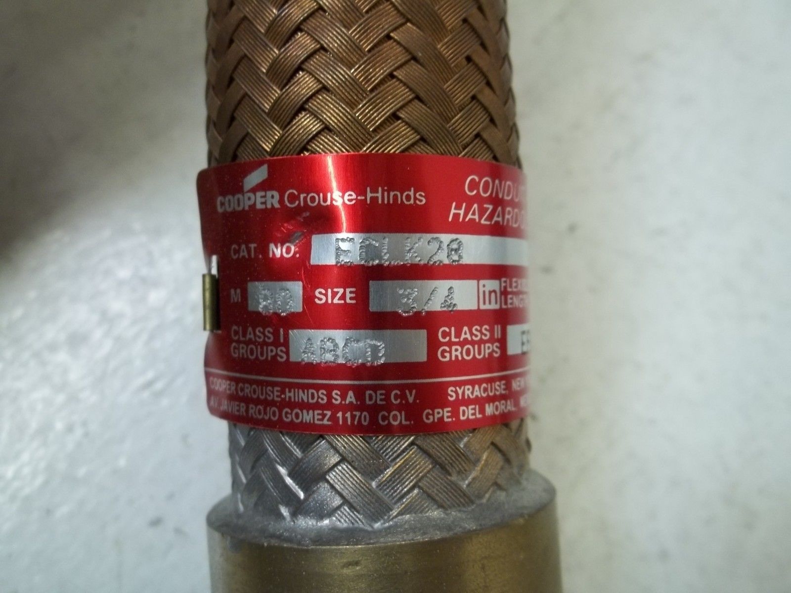 COOPER ECLK28 COUPLING HAZARDOUS 3/4IN X 8IN MALE UNMP