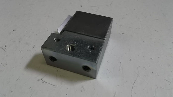 COUPLING, FILM WRAP ROD HOLDER KR0775 *NEW NO BOX*