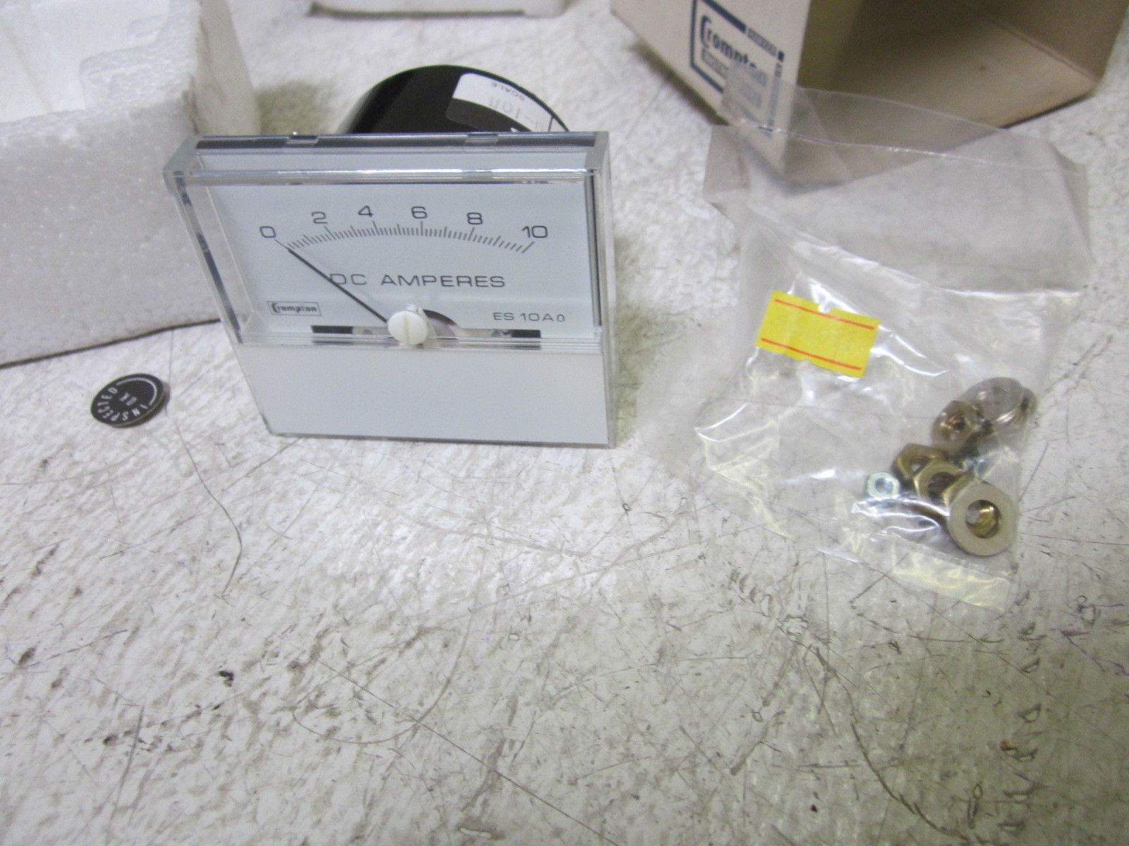 CROMPTON 223-01 10 DC AMPERES PANEL METER NSMP