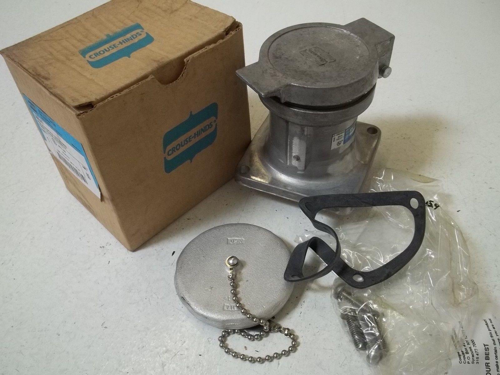 CROUSE-HINDS AR641 MODEL M3 RECEPTACLE-BODY GROUNDED  NSMP
