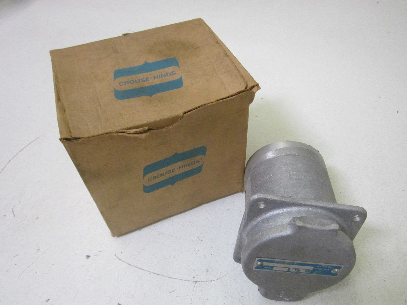 CROUSE-HINDS AR6642NSMP