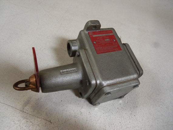 CROUSE-HINDS AFU0333 60 CONVEYOR CONTROL SWITCH UNMP