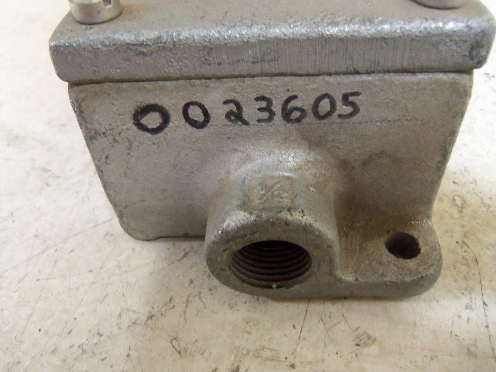 CROUSE-HINDS EFS225-J1 PILOT LIGHT UNMP