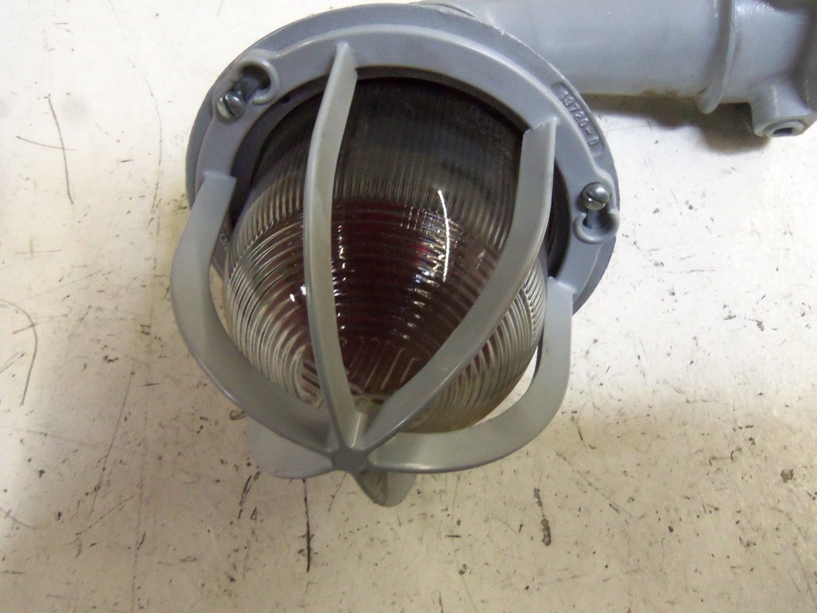 CROUSE-HINDS EVBXR110 LIGHT FIXTURE UNMP