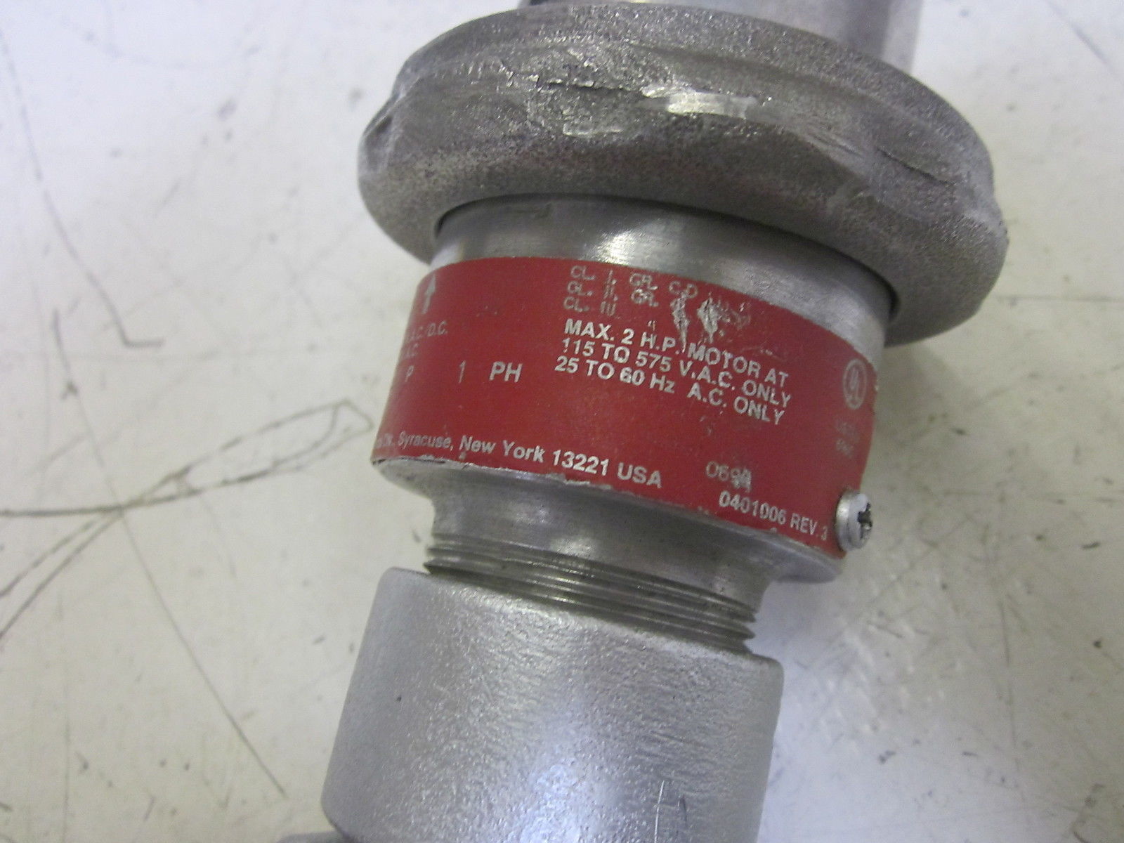 CROUSE-HINDS FP323 PLUG 30A 3P 250VAC  UNMP