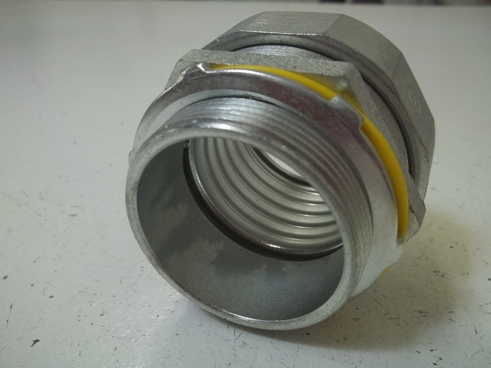 CROUSE-HINDS LT200 2" STRAIGHT MALE CONNECTOR NSMP