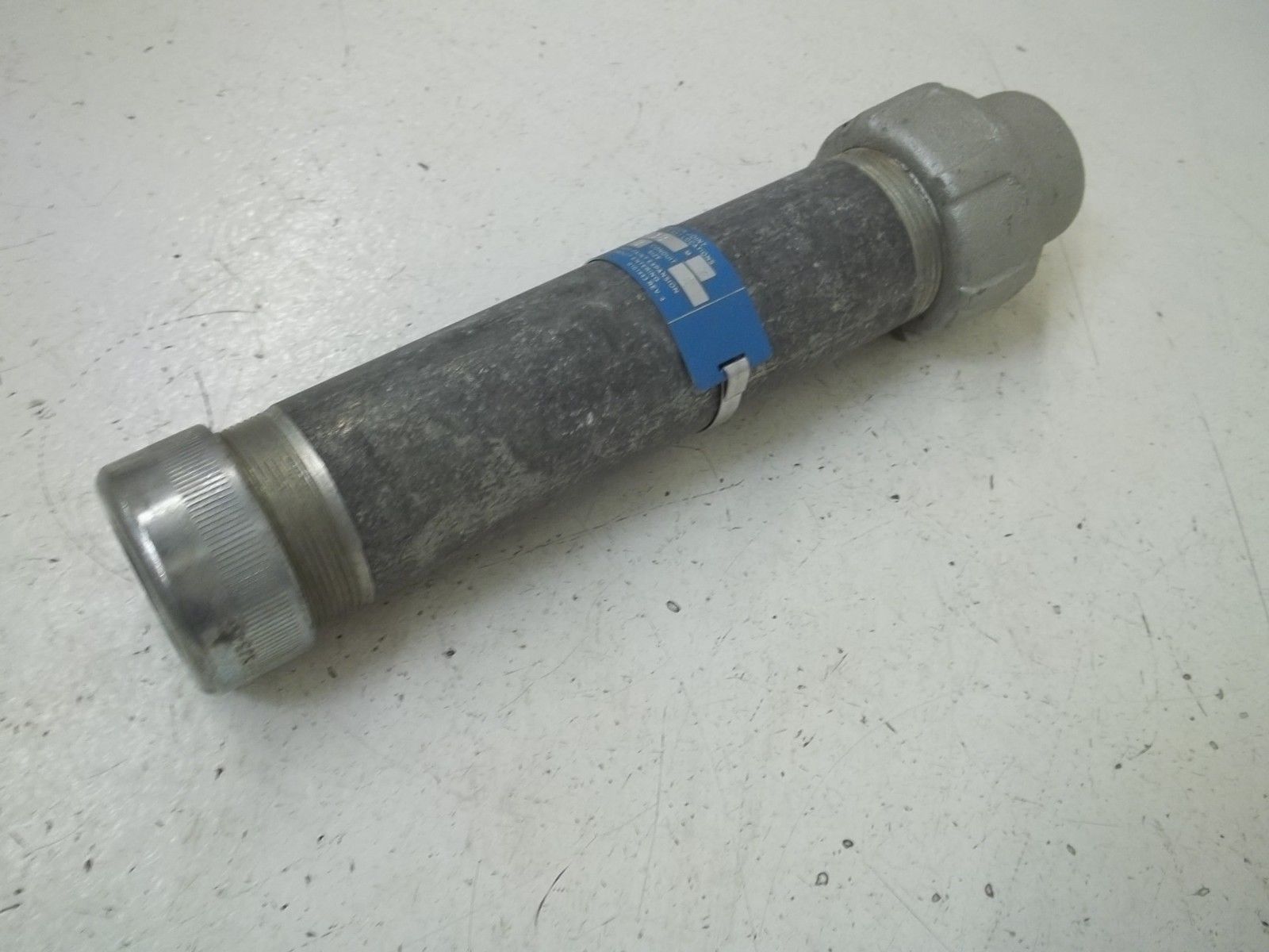 CROUSE-HINDS XJ38 CONDUIT EXPANSION FITTING WITHOUT BONDING JUMPERNSMP