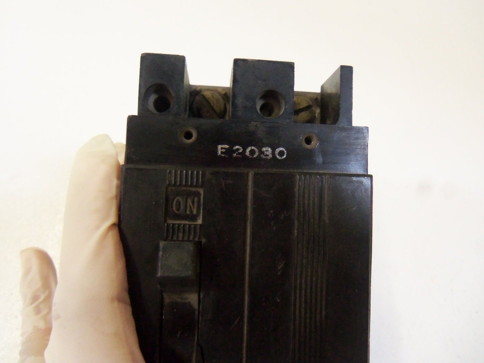 CUTLER HAMMER EHD2030L UNMP