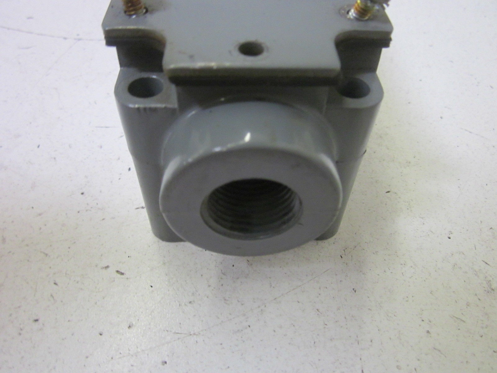 CUTLER HAMMER 10316H18D UNMP