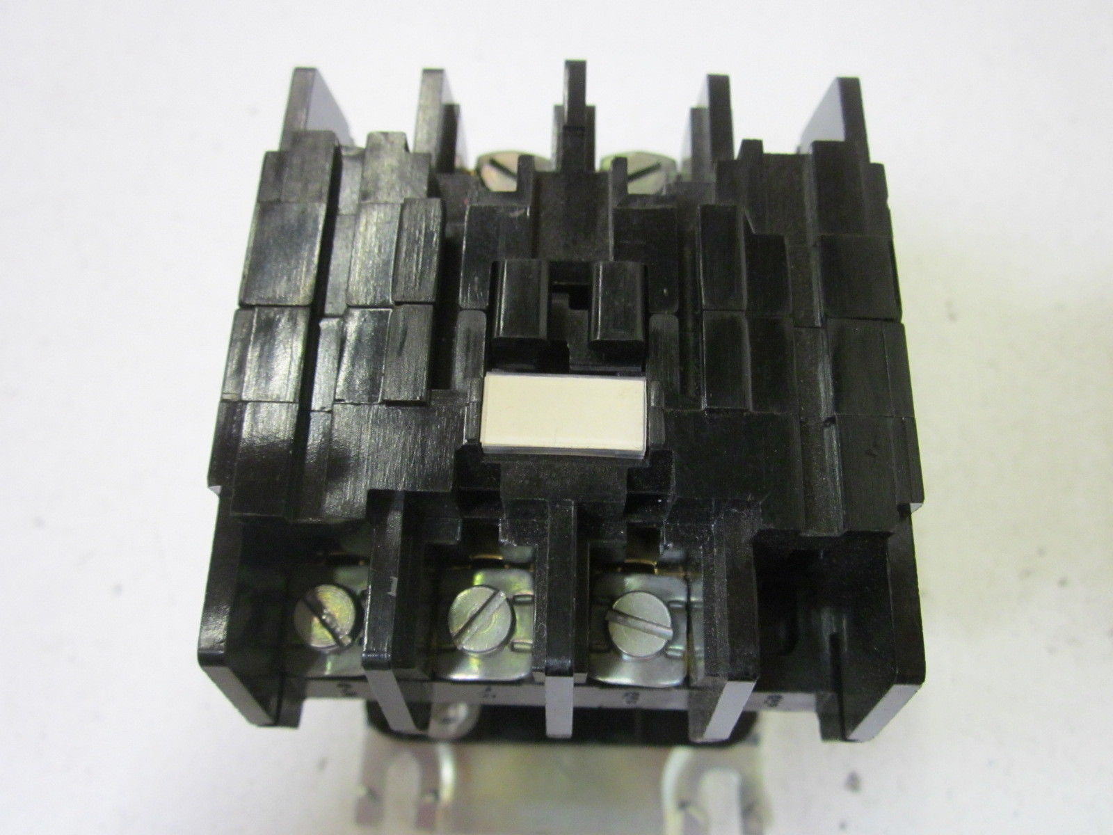 CUTLER HAMMER C10AN2 208V NSNP