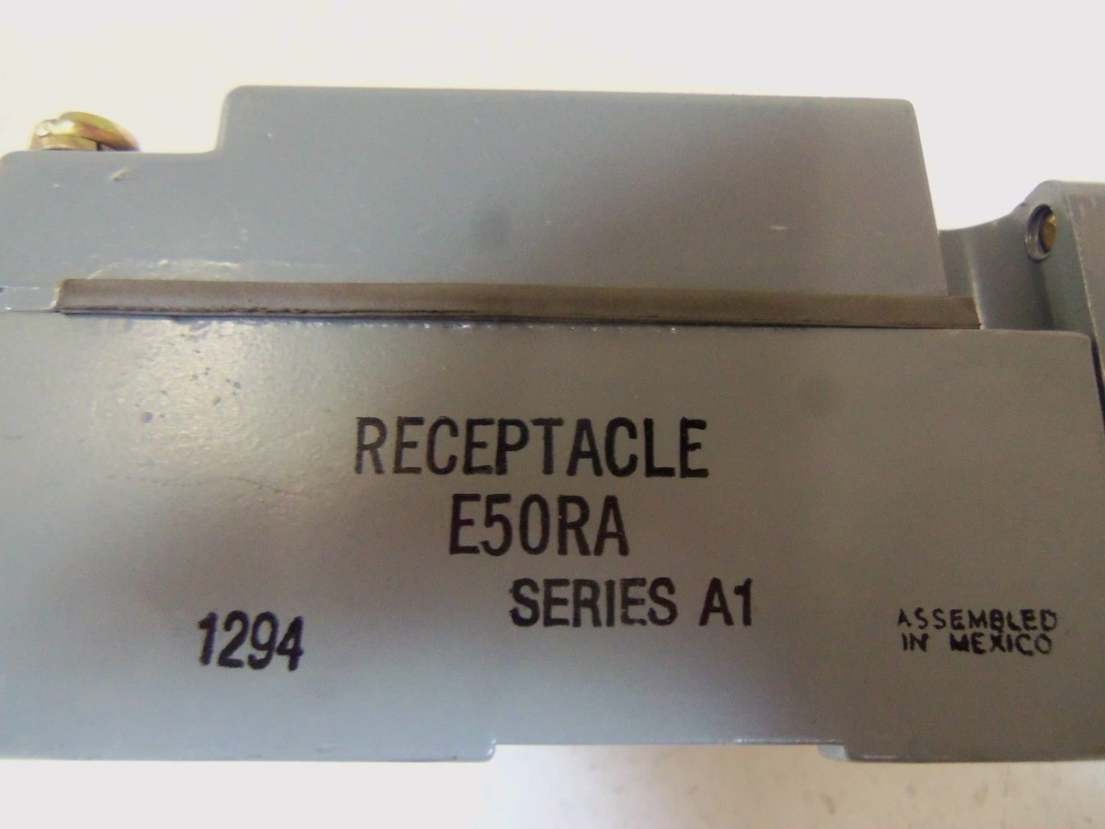 CUTLER HAMMER LIMIT SWITCH E50DT1 SERIES A1 UNMP