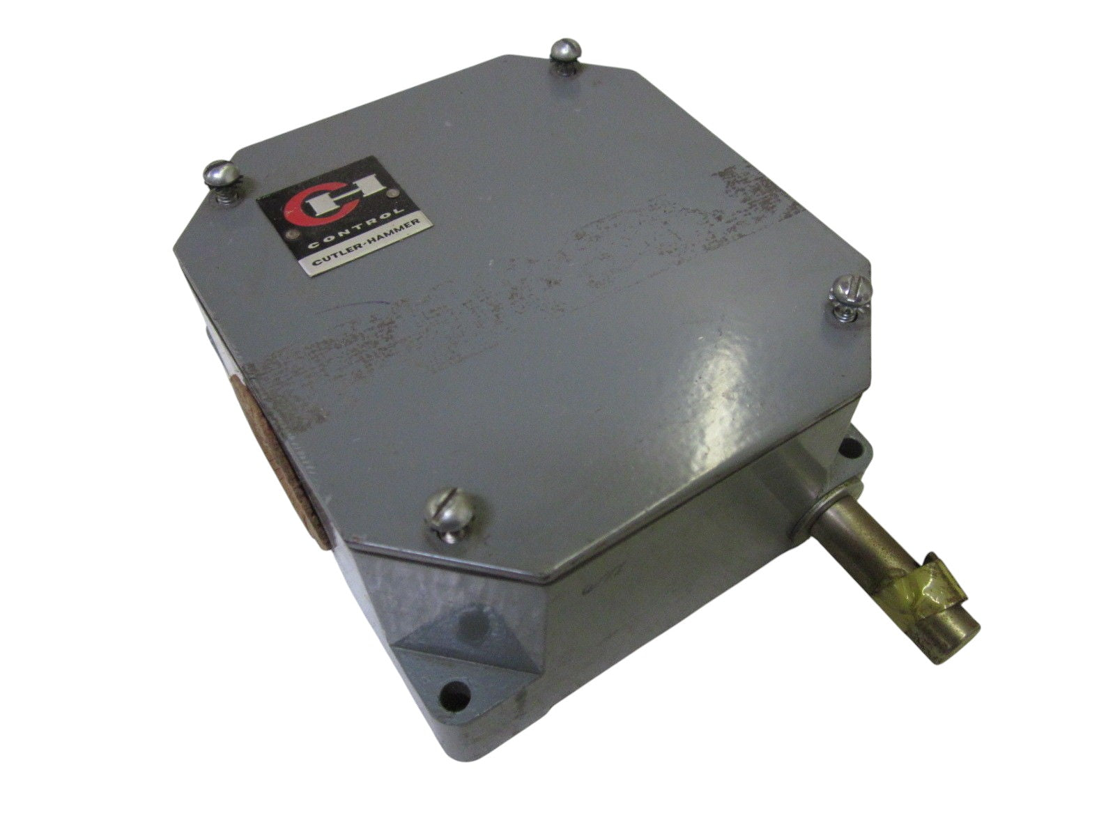 CUTLER HAMMER 10316H155A LIMIT SWITCH UNMP