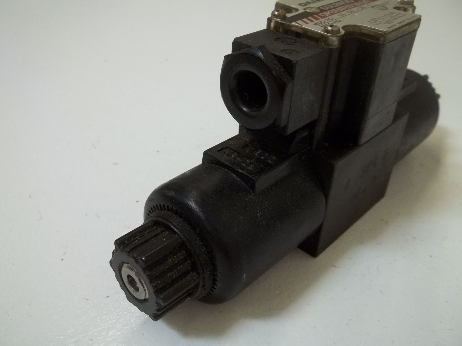 DAIKIN LS-G02-2NP-10-DN SOLENOID OPERATED VALVE UNMP