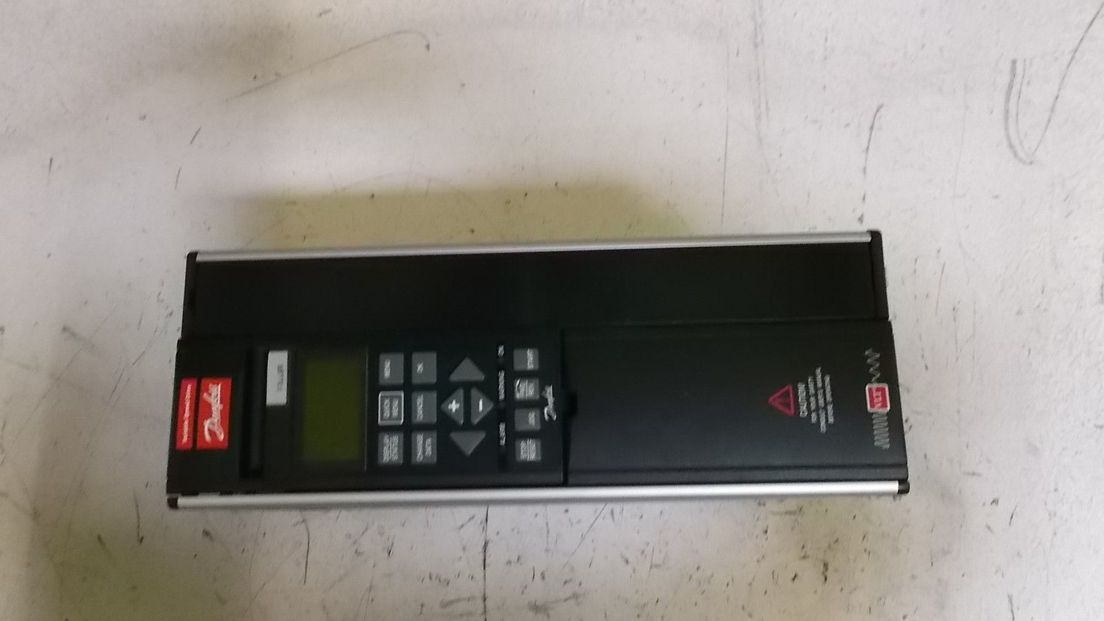 DANFOSS VLT5006PT5B20STR0DL UNMP