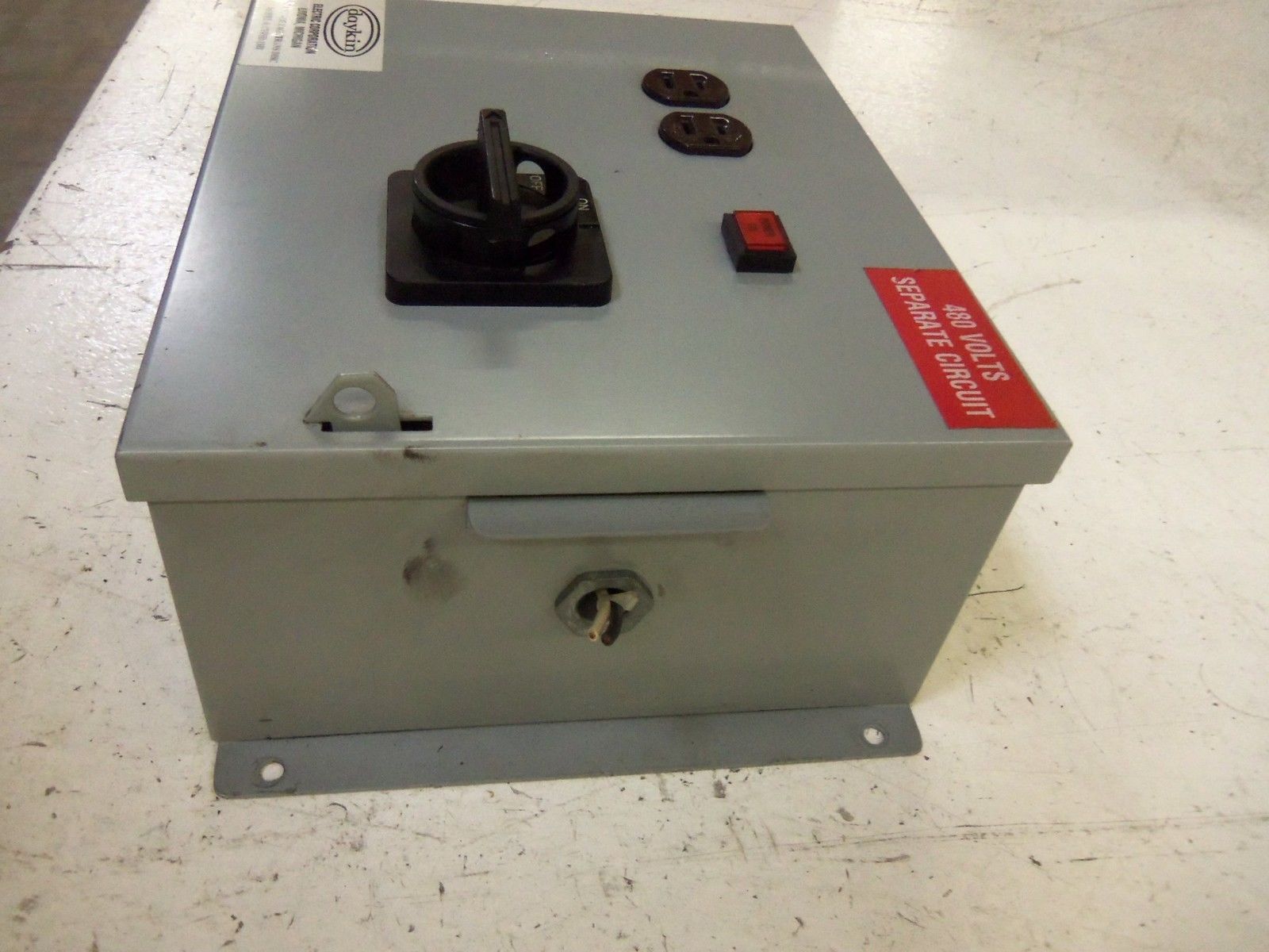 DAYKIN CVFS-1301 TRANSFORMER DISCONNECT UNMP