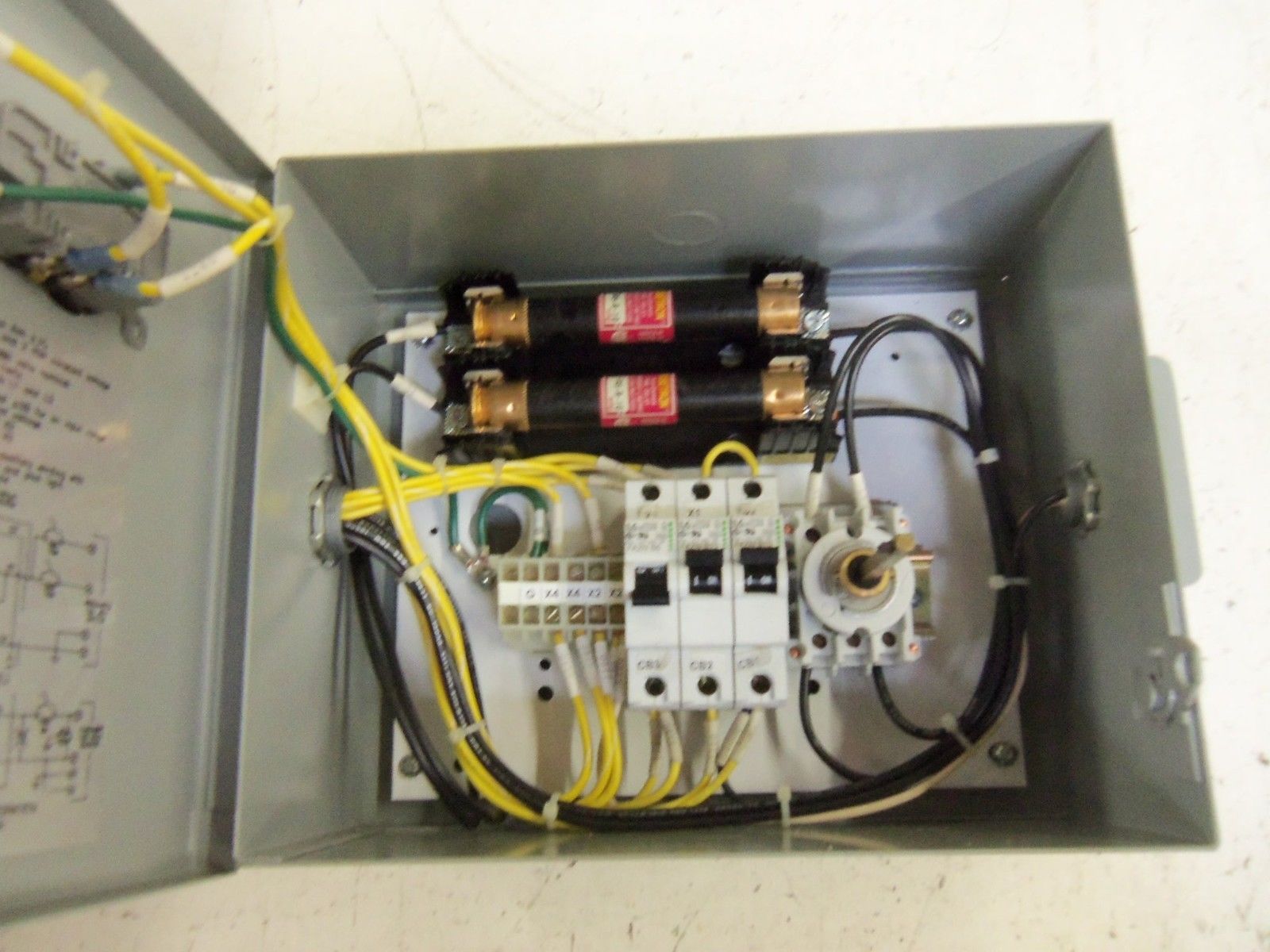 DAYKIN CVFS-1301 TRANSFORMER DISCONNECT UNMP