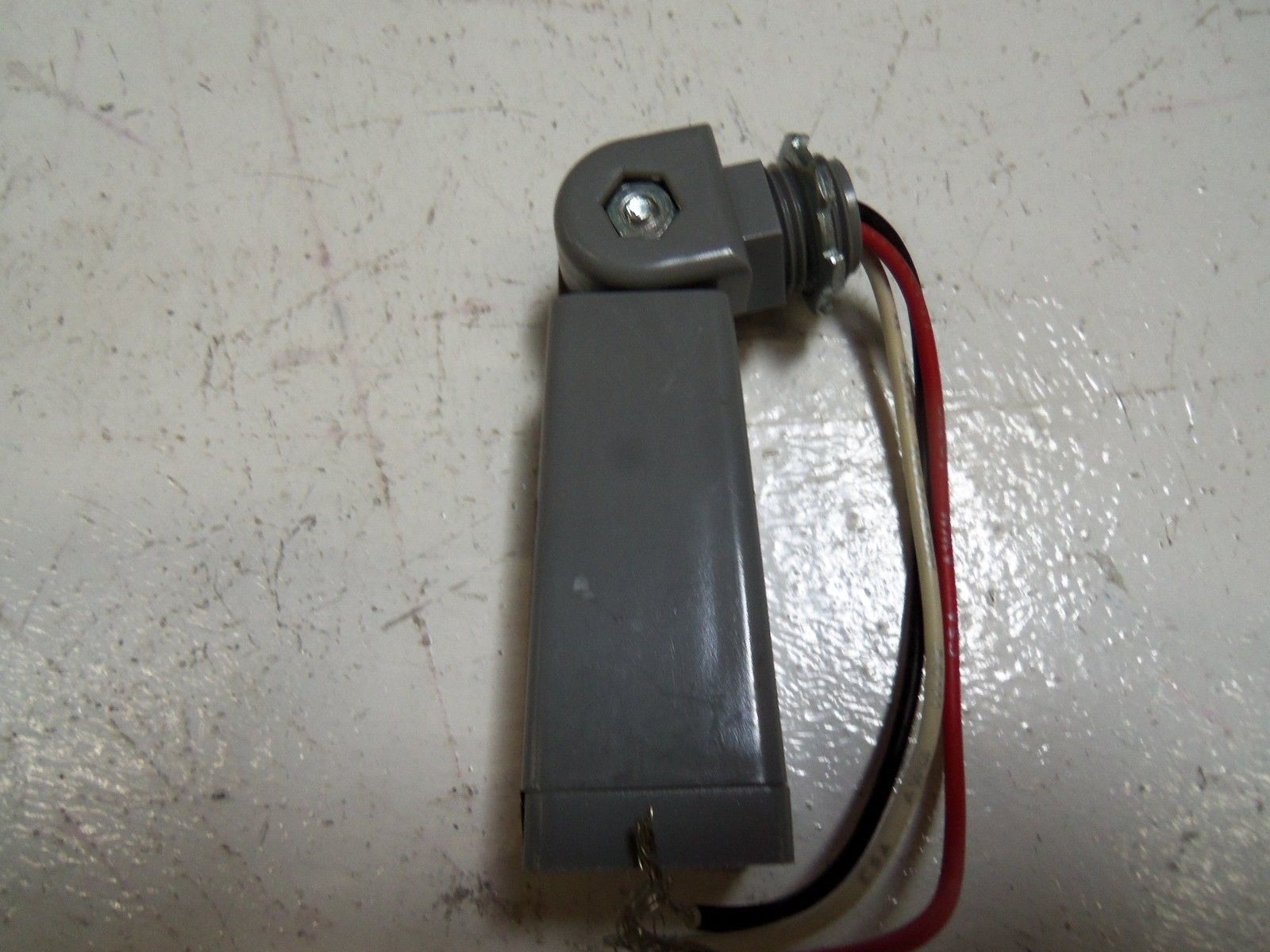 DAYTON 2E387 15A UNMP