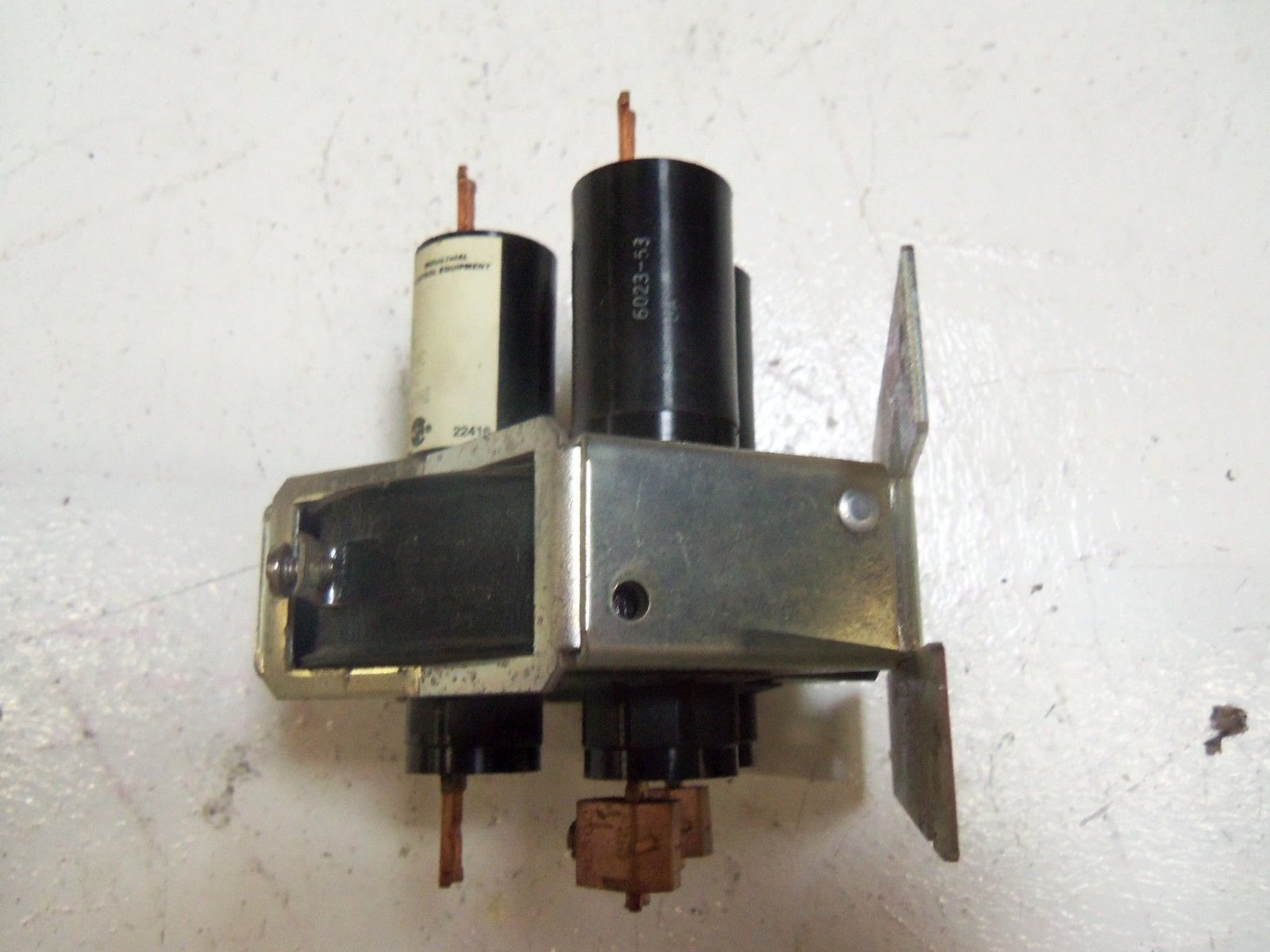 DAYTON 3X752E DISPLACEMENT RELAY  UNMP