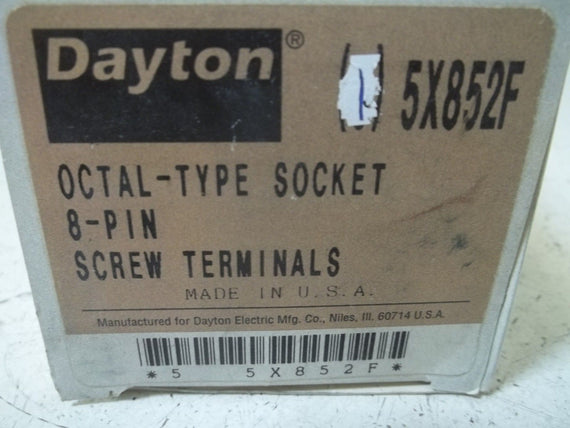 DAYTON 5X852F RELAY SOCKET *NEW IN BOX*