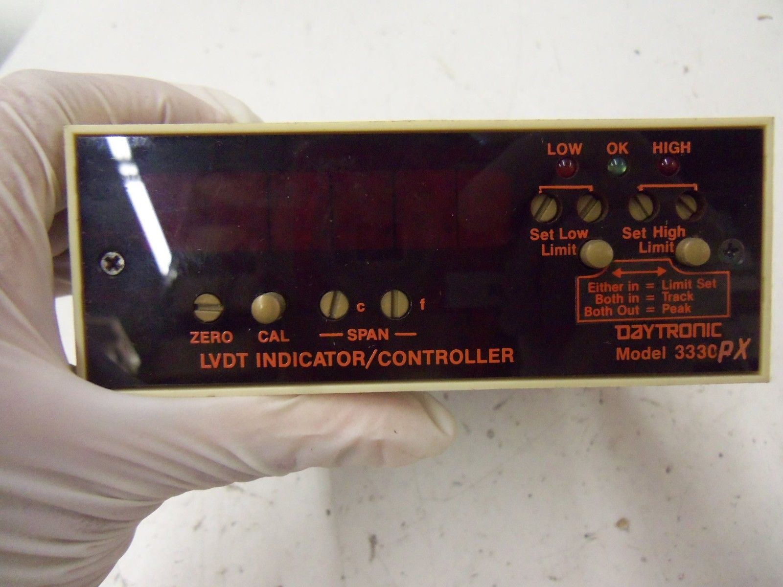 DAYTRONIC 3330PX63/002 UNMP