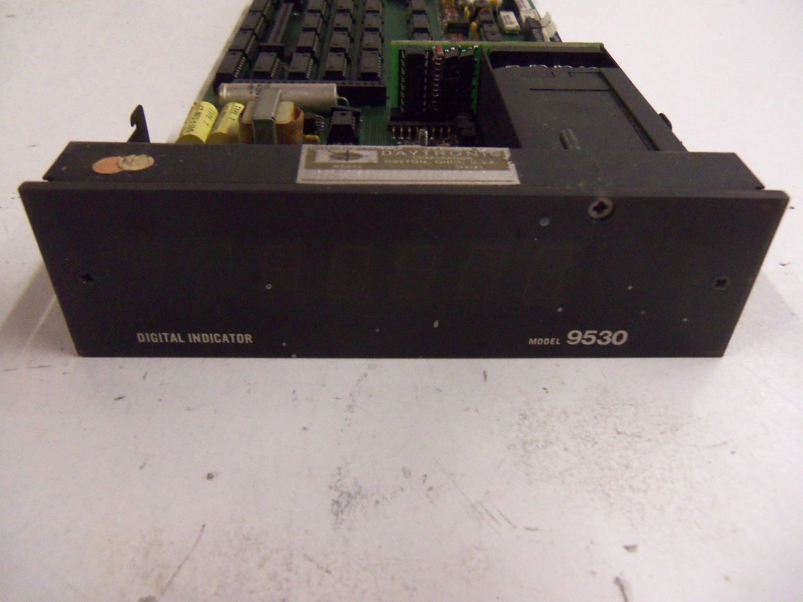 DAYTRONIC 9530 UNMP