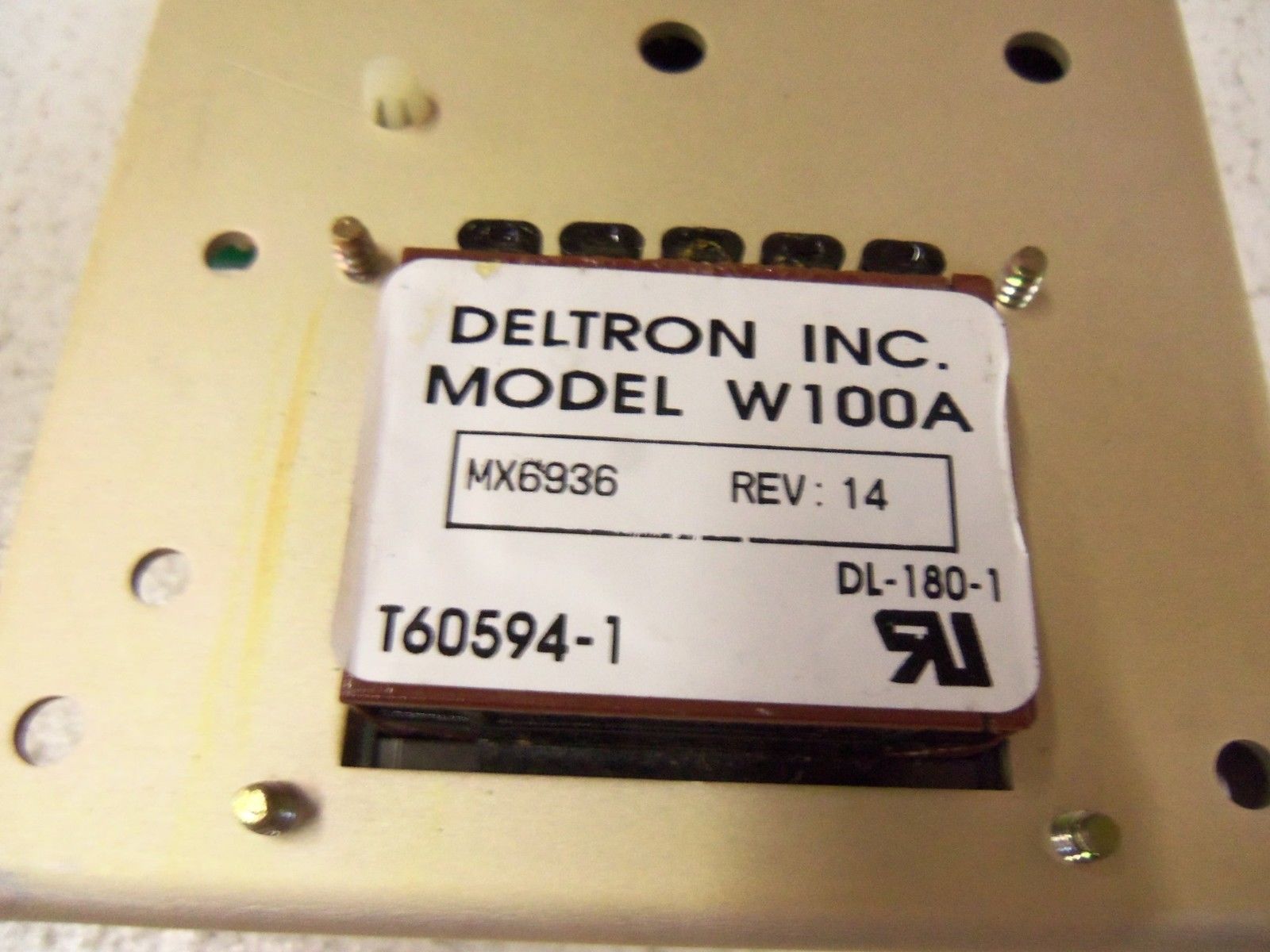 DELTRON W100A POWER SUPPLY UNMP