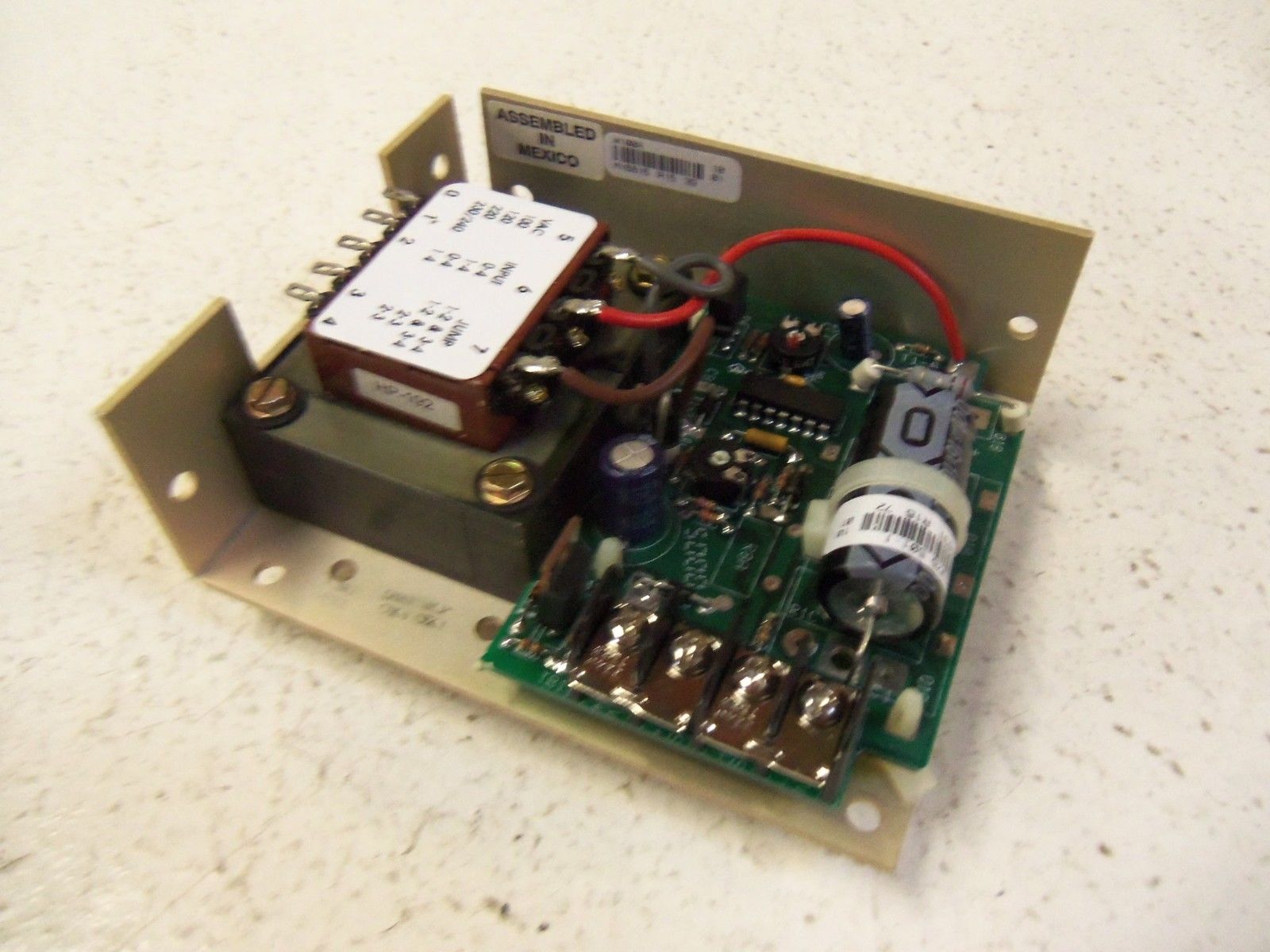 DELTRON W100A POWER SUPPLY UNMP
