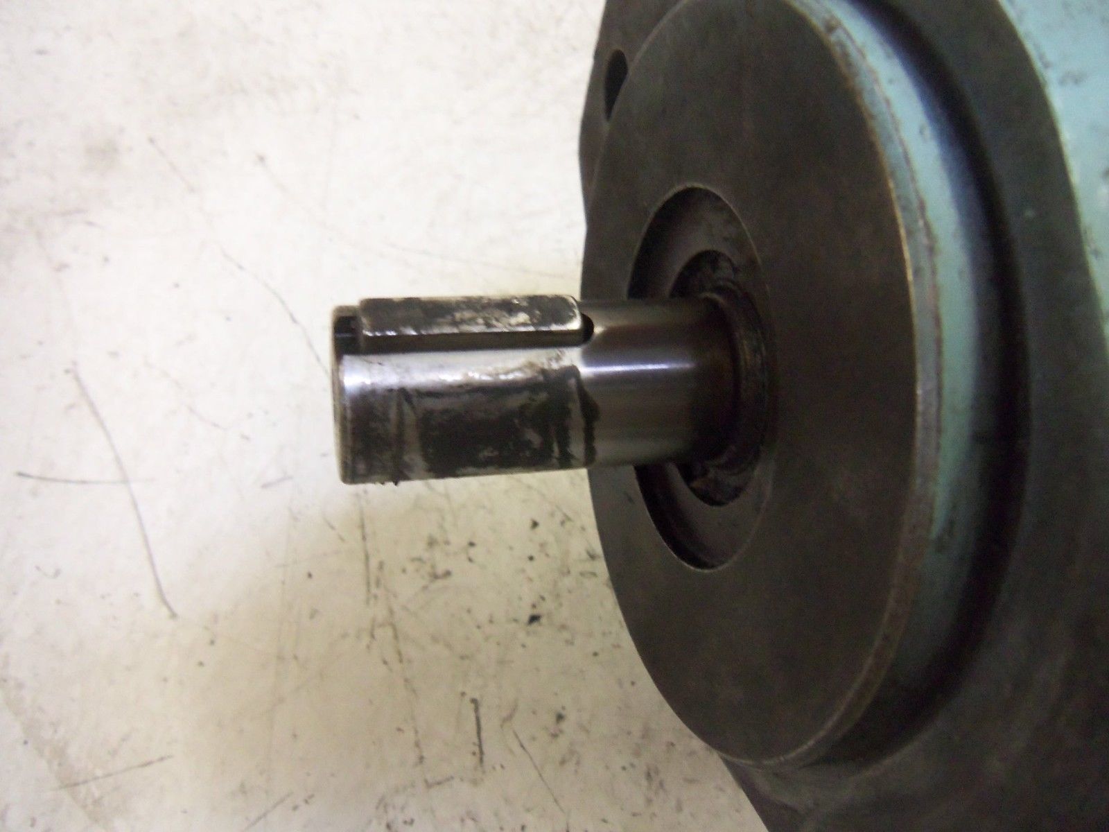 DENISON T5C-008-2L00-A1 MOTOR UNMP