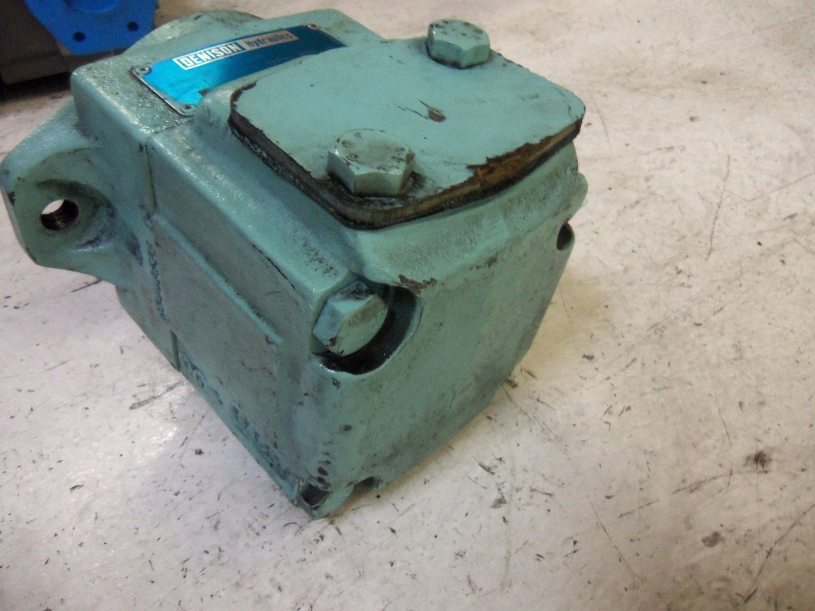 DENISON T6C-031-1R00-B1 MOTOR UNMP