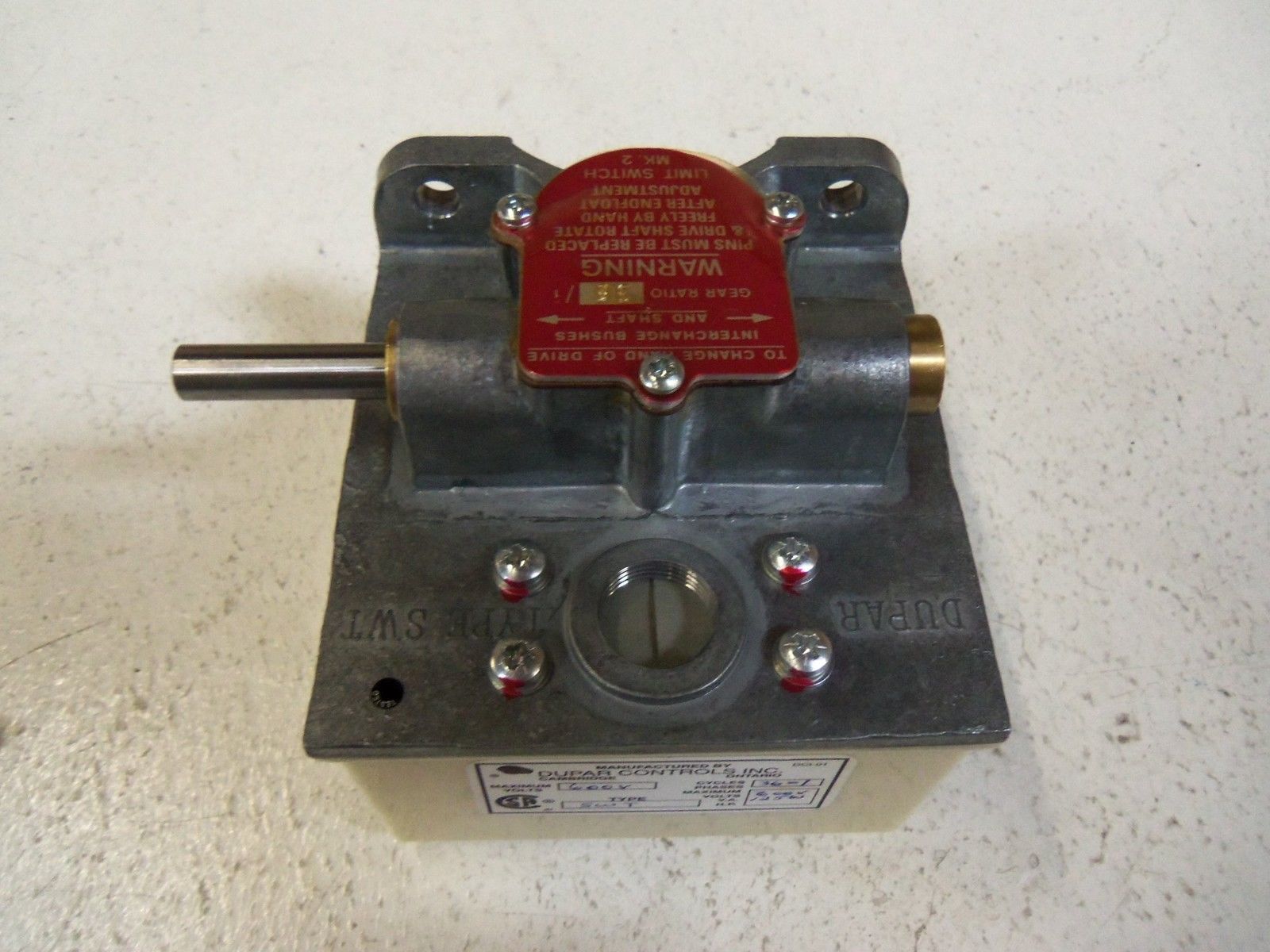 DEWHURST LIMIT SWITCH S.W.T 600V (BEIGE) NSNP