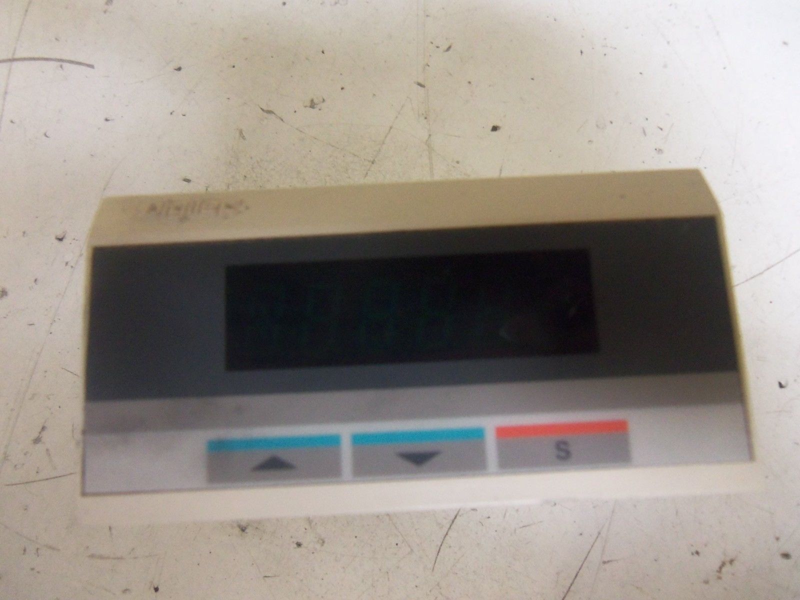 DIGITEC 8310H DIGITAL PANEL CONTROLLER UNMP