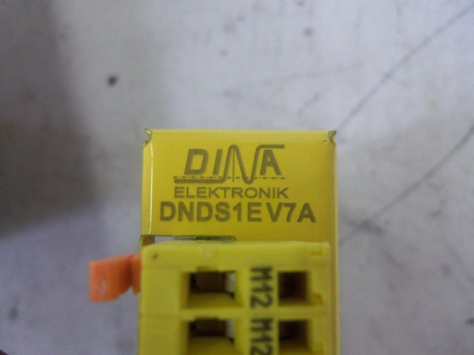 DINA DNDS1EV7A *NEW IN BOX*