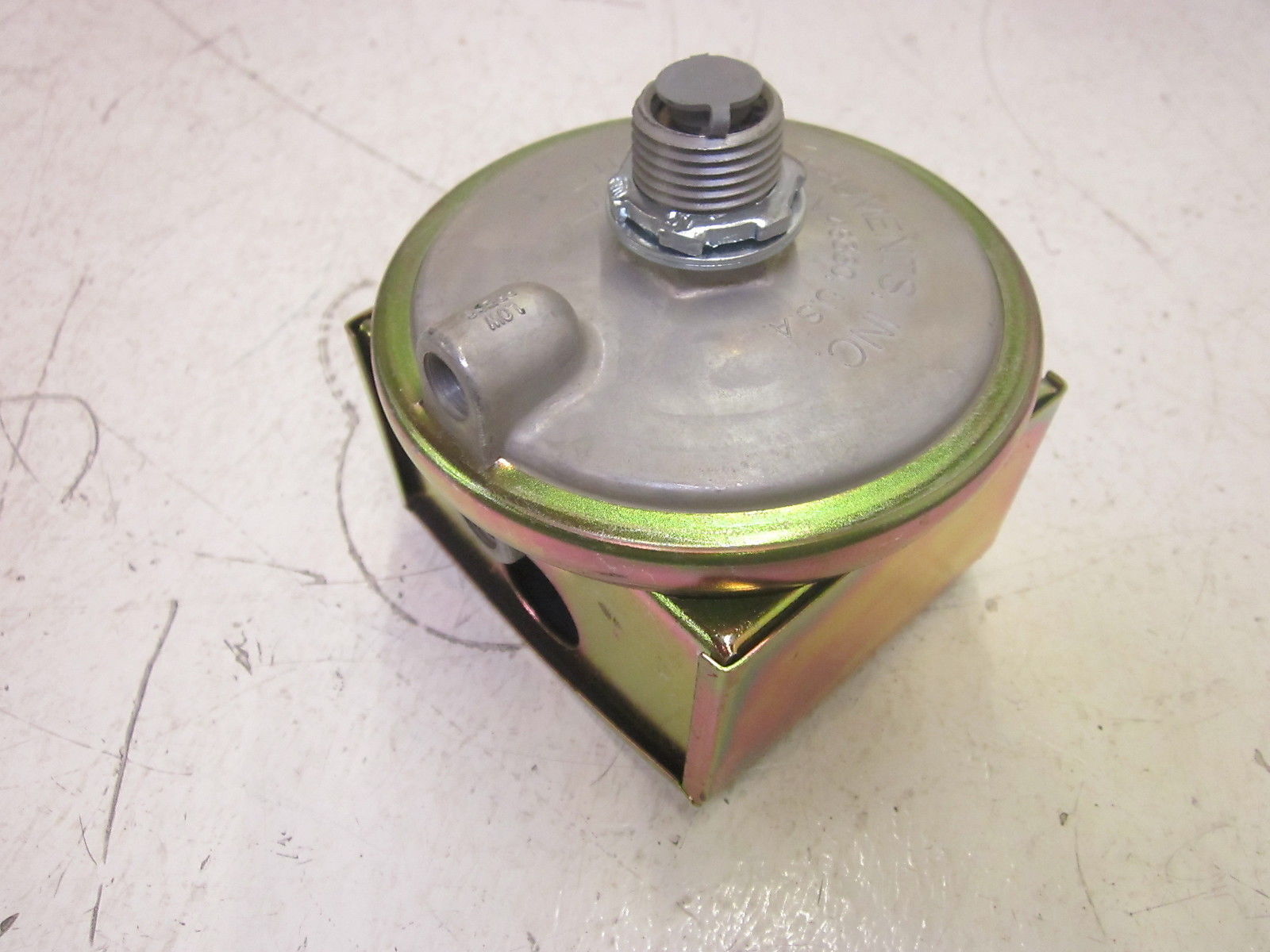 DWYER 1823-1 PRESSURE SWITCH UNMP