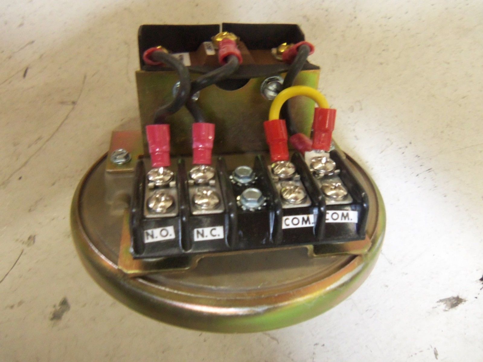 DWYER 190035-10 VALVE UNMP