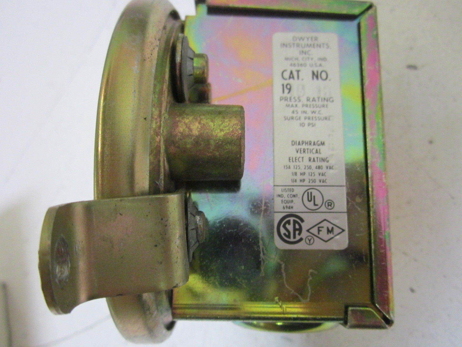 DWYER 1910-10 PRESSURE SWITCH UNMP