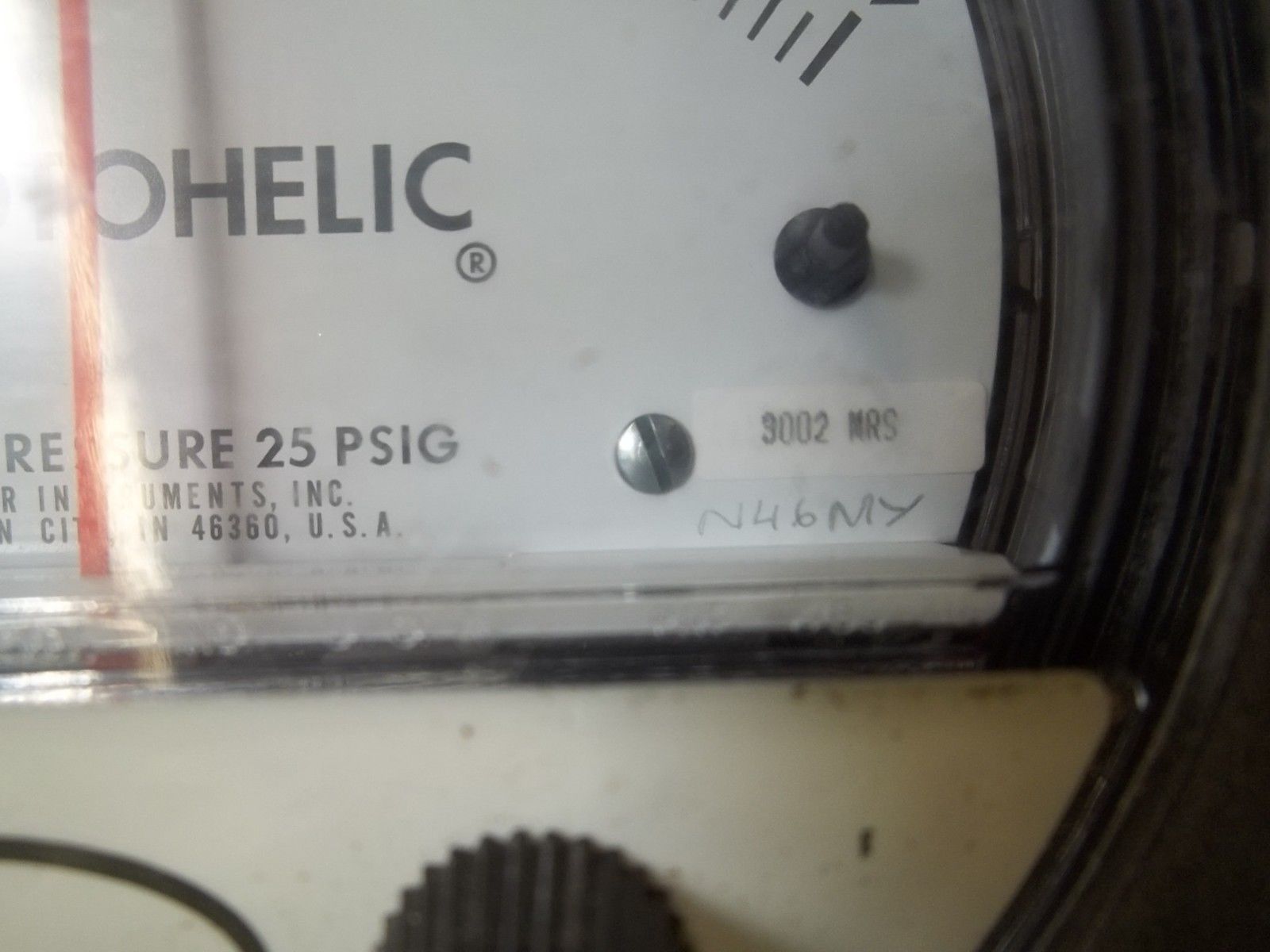 DWYER 3002MRS PHOTOHELIC  PRESSURE SWITCH/GAUGE 0-2PSIUNMP