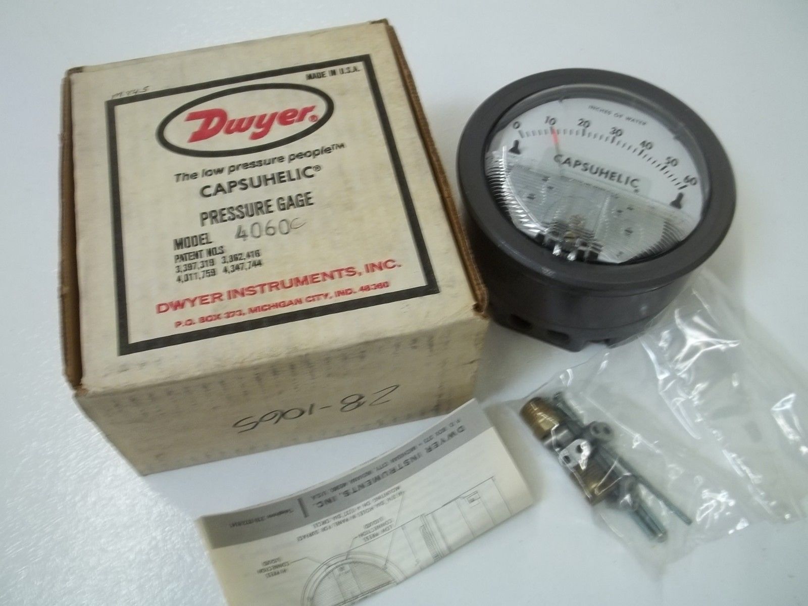 DWYER 4060C CAPSUHELIC PRESSURE GAGE 0-60PSI NSMP