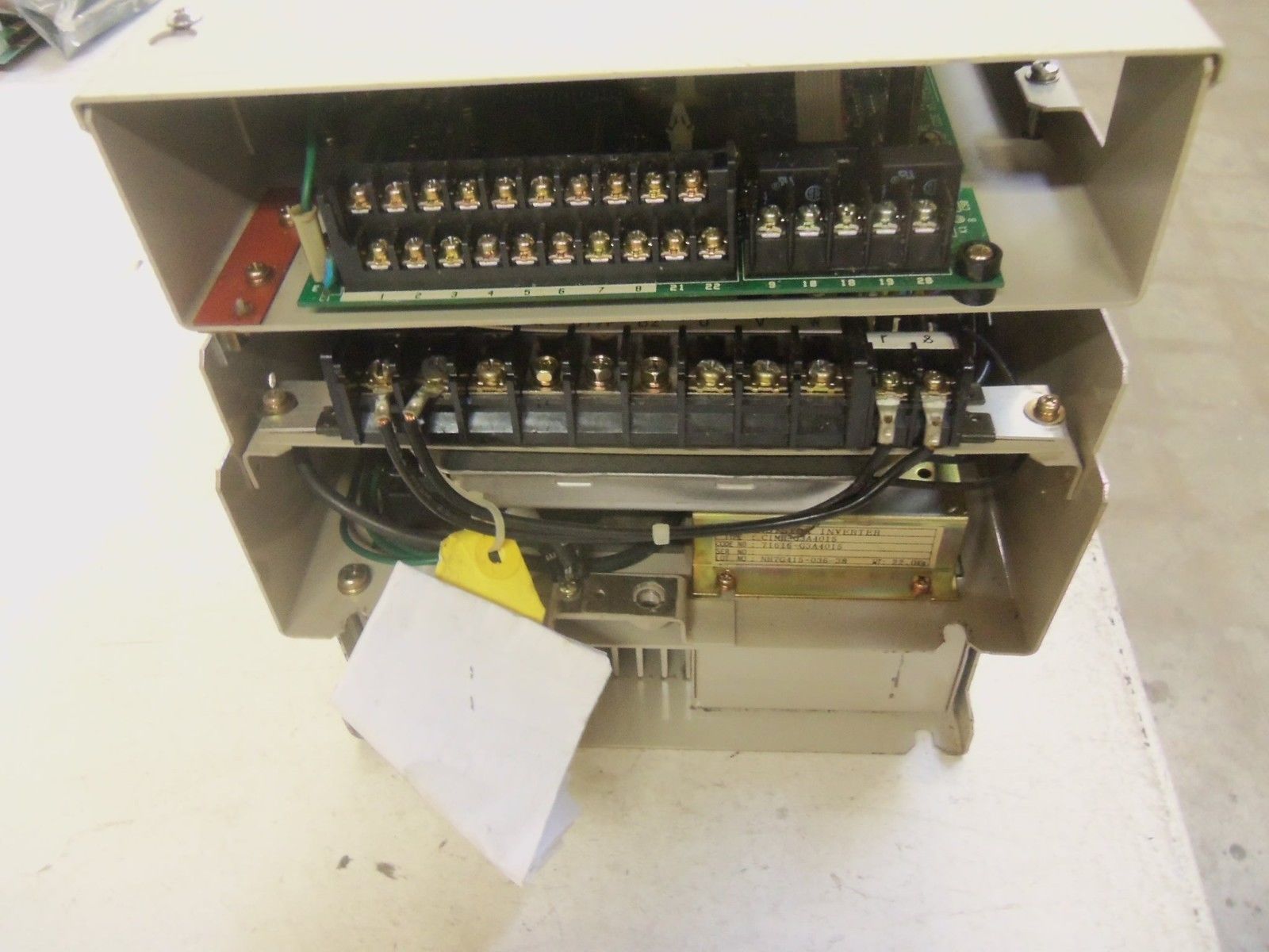 DYNAC CIMR-G3A4015 TRANSISTOR INVERTER UNMP