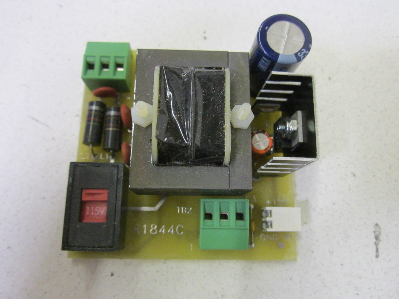 DYNAPAR PM41S00 12V POWER SUPPLY *NEW IN BOX*