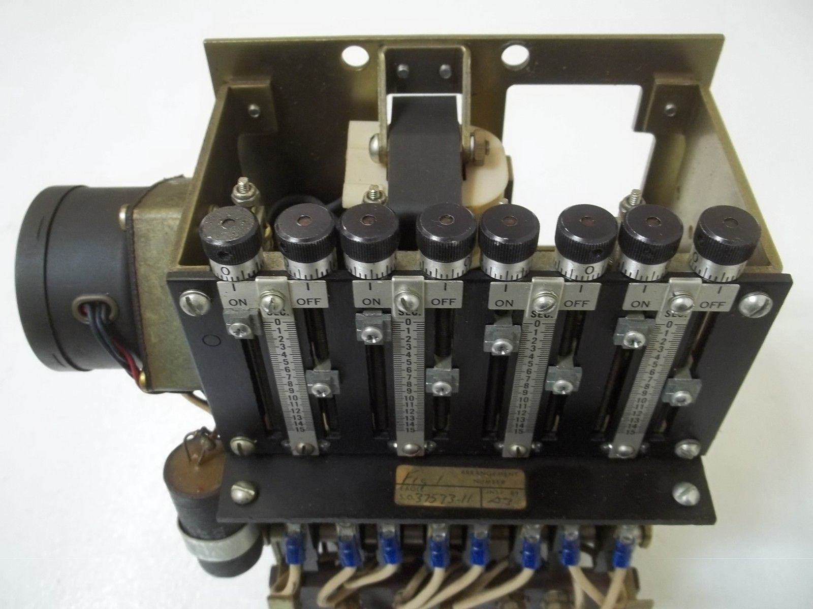 EAGLE SIGNAL CONTROL HM41A6444400Z TIMER UNMP