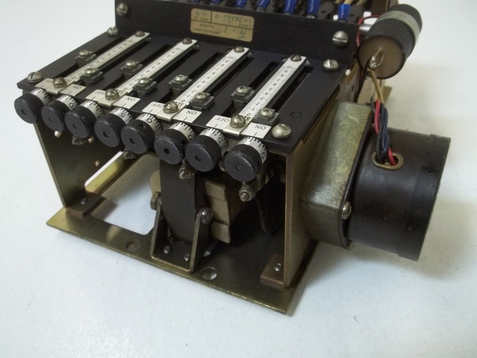 EAGLE SIGNAL CONTROL HM4PA6444400Z TIMER UNMP
