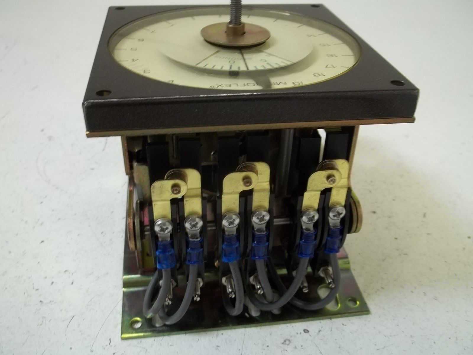 EAGLE SIGNAL HA43A6B212 TIMER UNMP