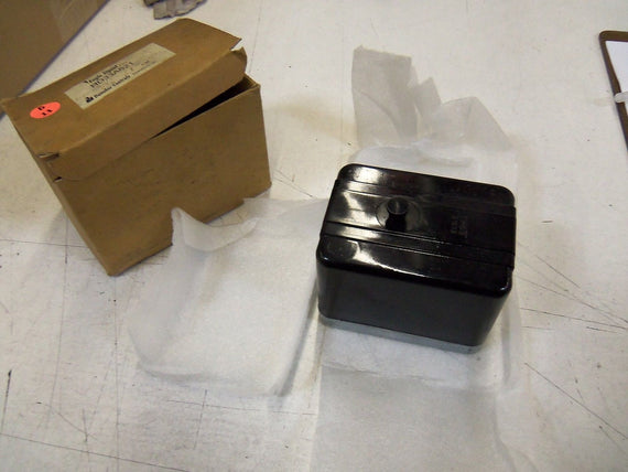 EAGLE SIGNAL HD33A621 *NEW IN BOX*