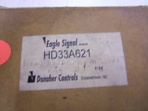 EAGLE SIGNAL HD33A621 *NEW IN BOX*