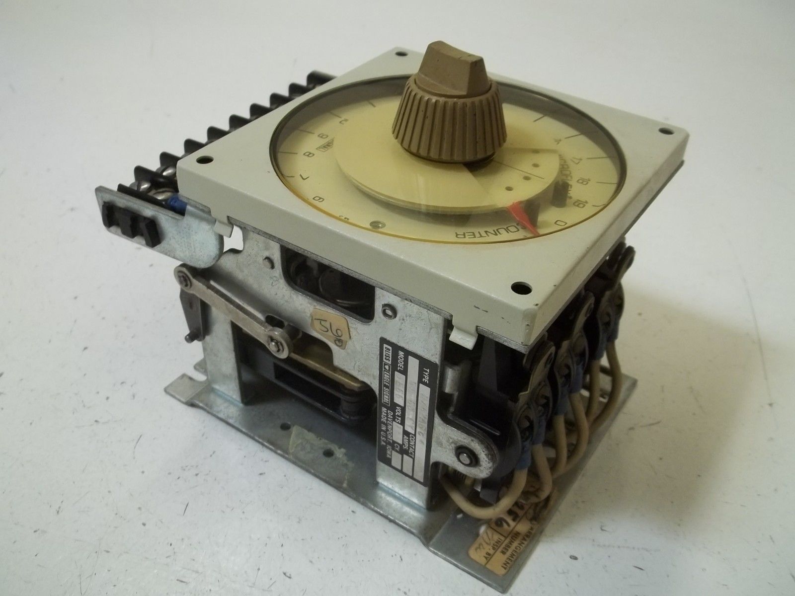 EAGLE SIGNAL HZ42A606 MICROFLEX COUNTER UNMP
