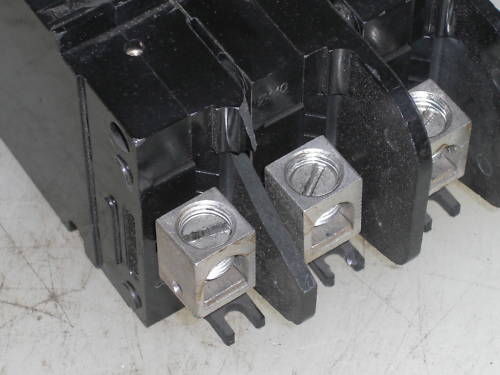 EATON HEINEMANN CF3-G8-AB0015-10B CIRCUIT BREAKER